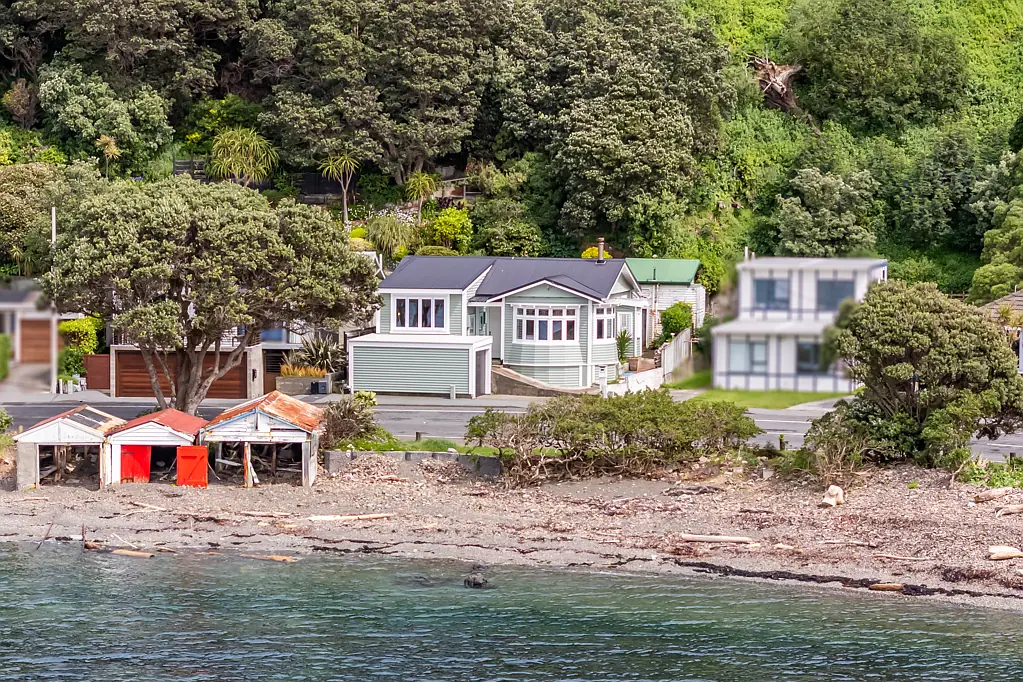 Breaker Bay 3Habitaciones Seaside Living at Its Finest