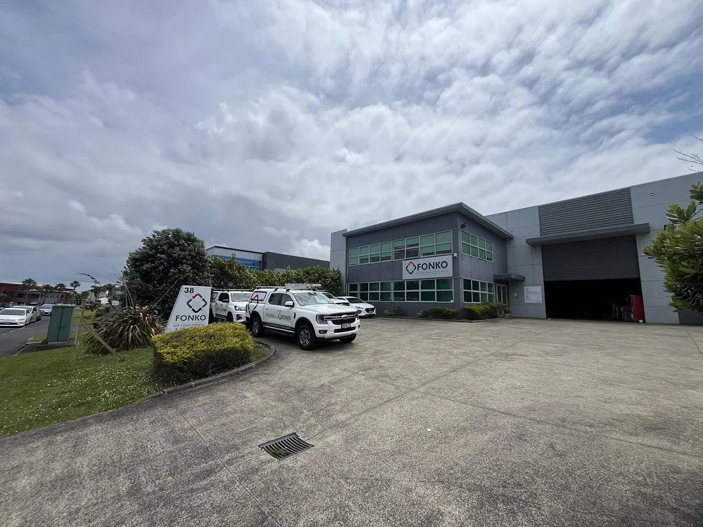 Albany Superb road front industrial
