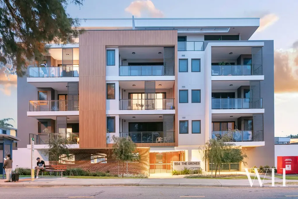 Attadale 2ਬੈੱਡਰੂਮ Modern Luxury Meets Riverside Bliss