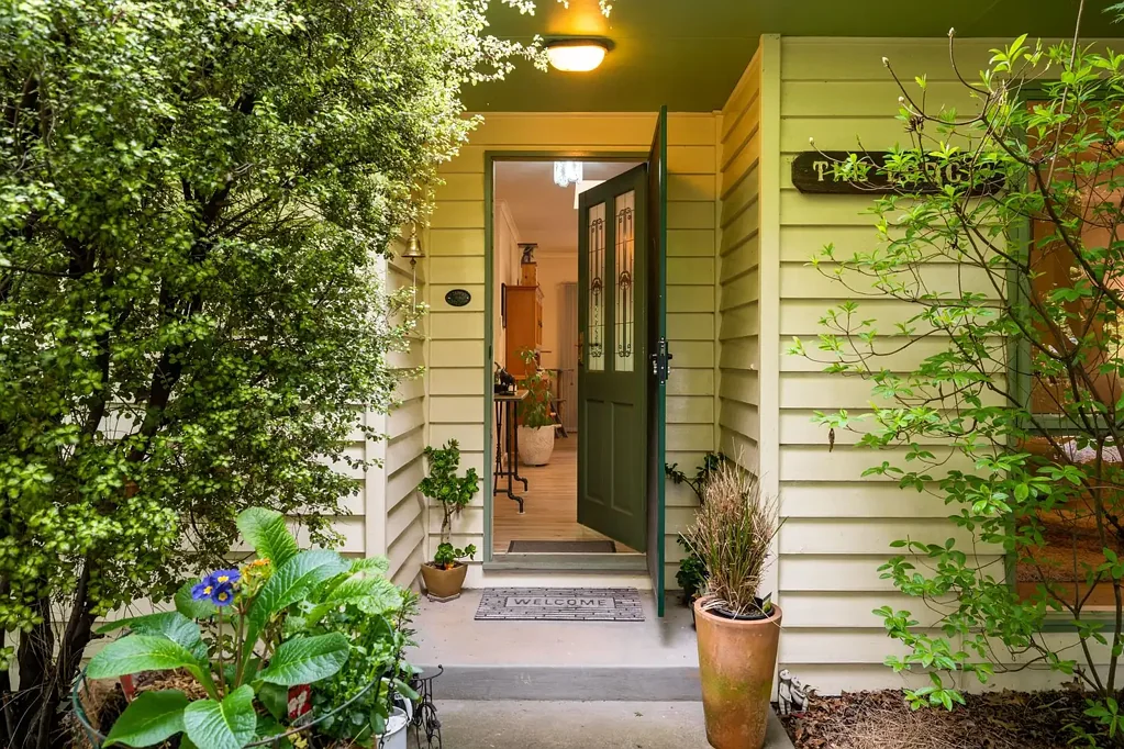 6 Lumley Drive, Bright, VIC 3741