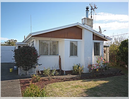 12 Nuku Street, Tangimoana, Manawatu, 2 ਕਮਰੇ, 1 ਬਾਥਰੂਮ, House