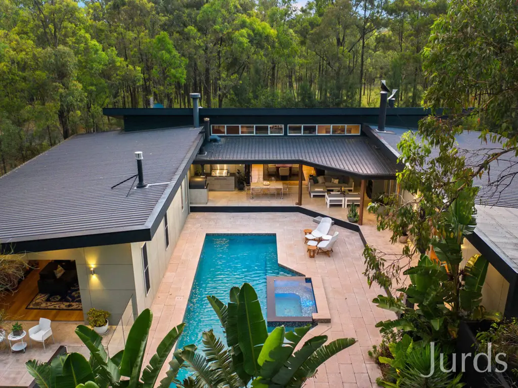 Pokolbin De Ja Vu Estate Luxury Hunter Valley Accommodation: The Ultimate Lifestyle and Business Opportunity