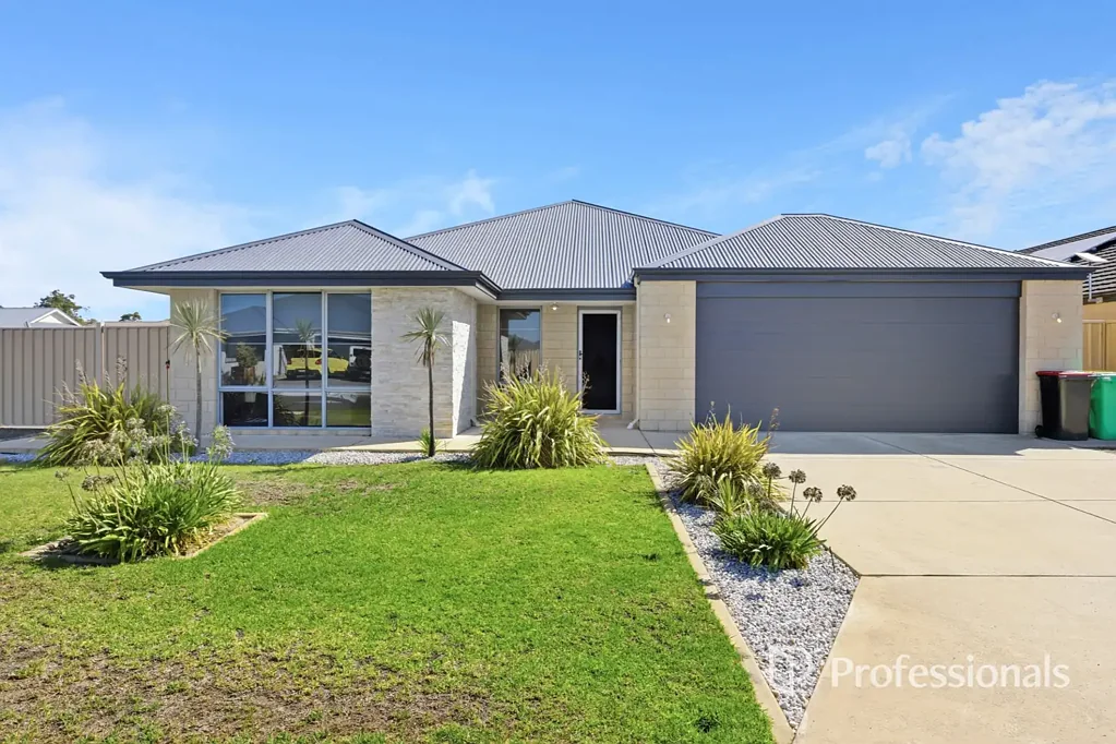 6 Lochart Road, Australind, WA 6233