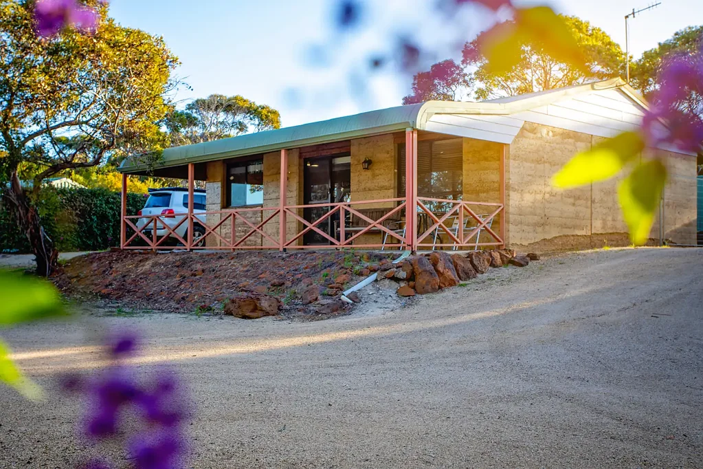 1/49A Veal Street, Hopetoun, WA 6348