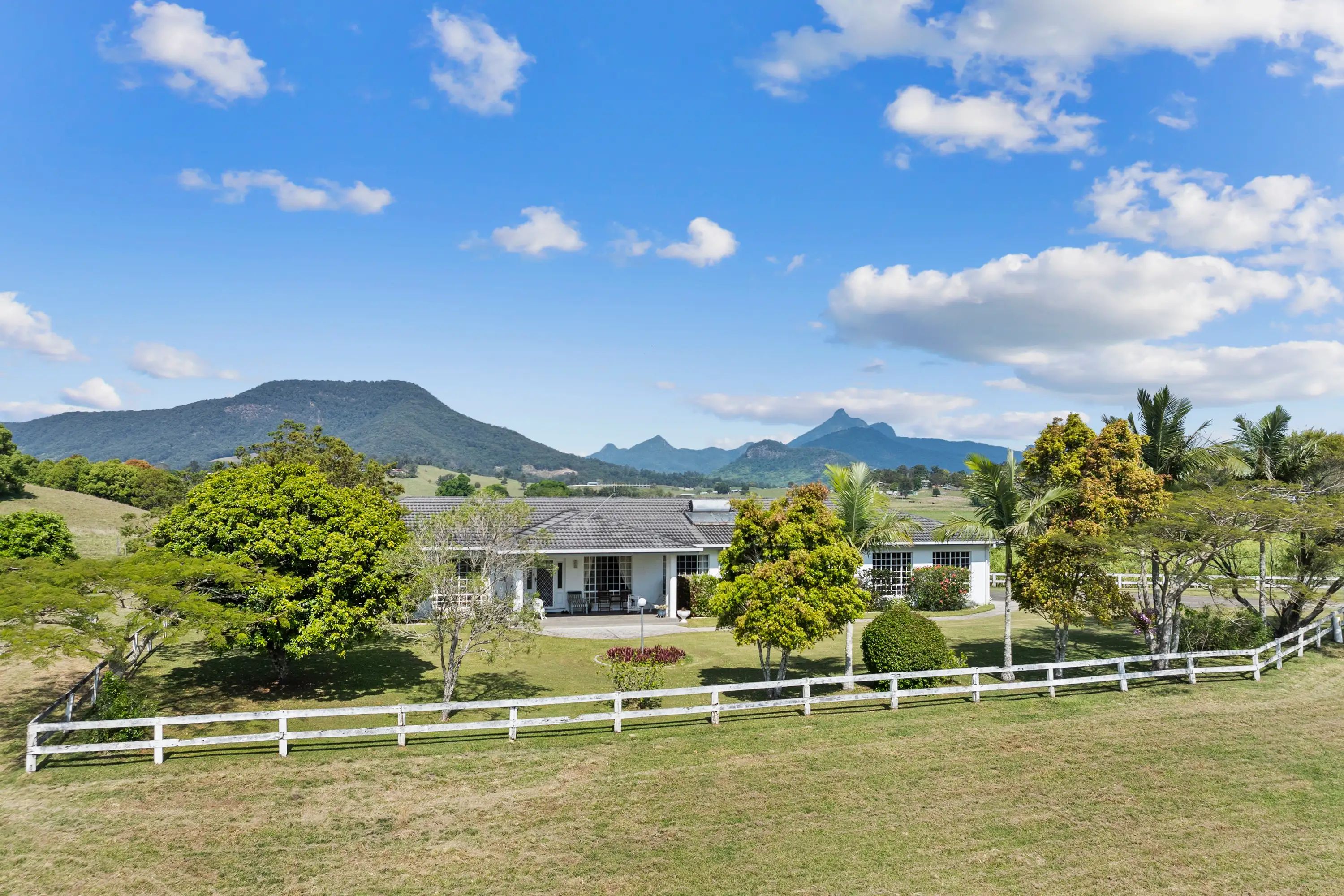182 Commercial Road, Murwillumbah, North Coast, 4 침실, 2 욕실, House