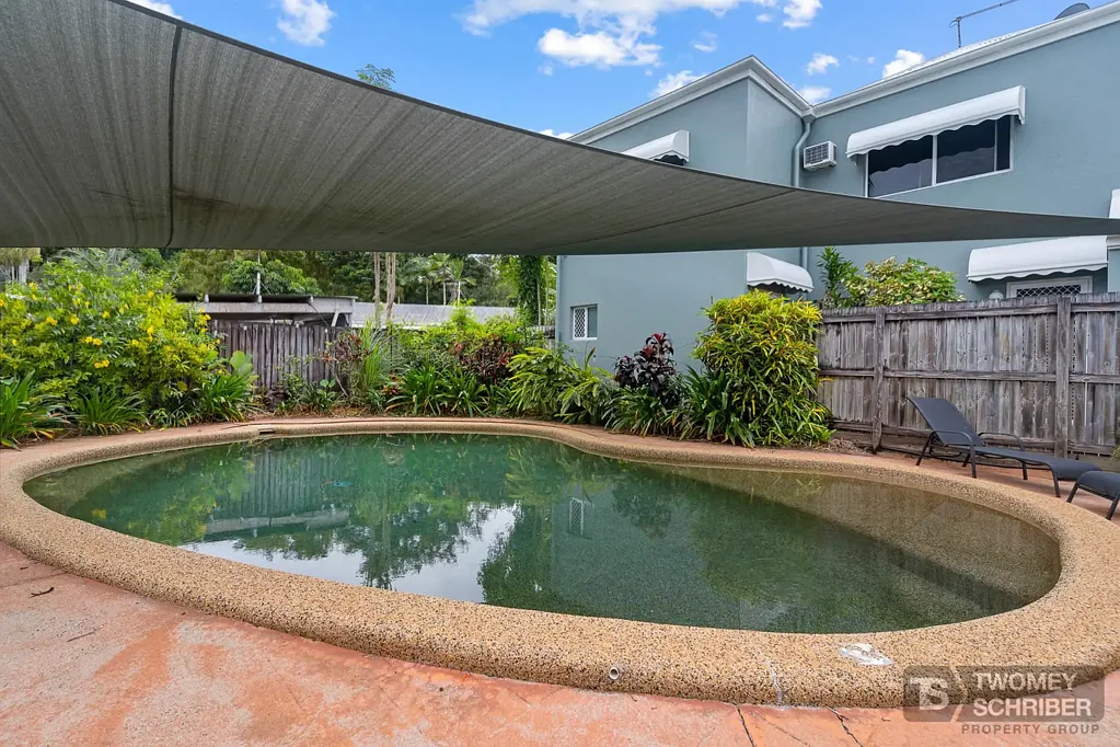 Stylish 2-Bedroom Townhouse