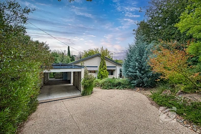 37 LYALL RD, BERWICK VIC 3806, 3 Kuwarto, 2 Banyo, House