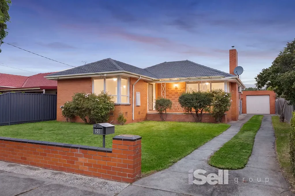 30 Heather Grove, Springvale, VIC 3171