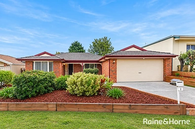 ਬਾਹਰੀ - 2 Glendale Crescent, Berwick, VIC 3806