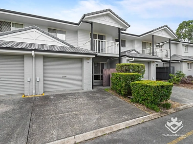 Forest Lake 3Habitaciones Freshly Refreshed Townhouse in a Convenient Forest Lake Location