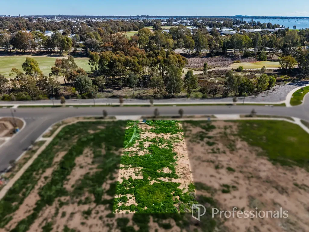 Yarrawonga OWNERS SAY SELL!