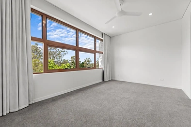 5/75 Jacaranda Place, Indooroopilly, QLD 4068, 4房, 3浴, Townhouse