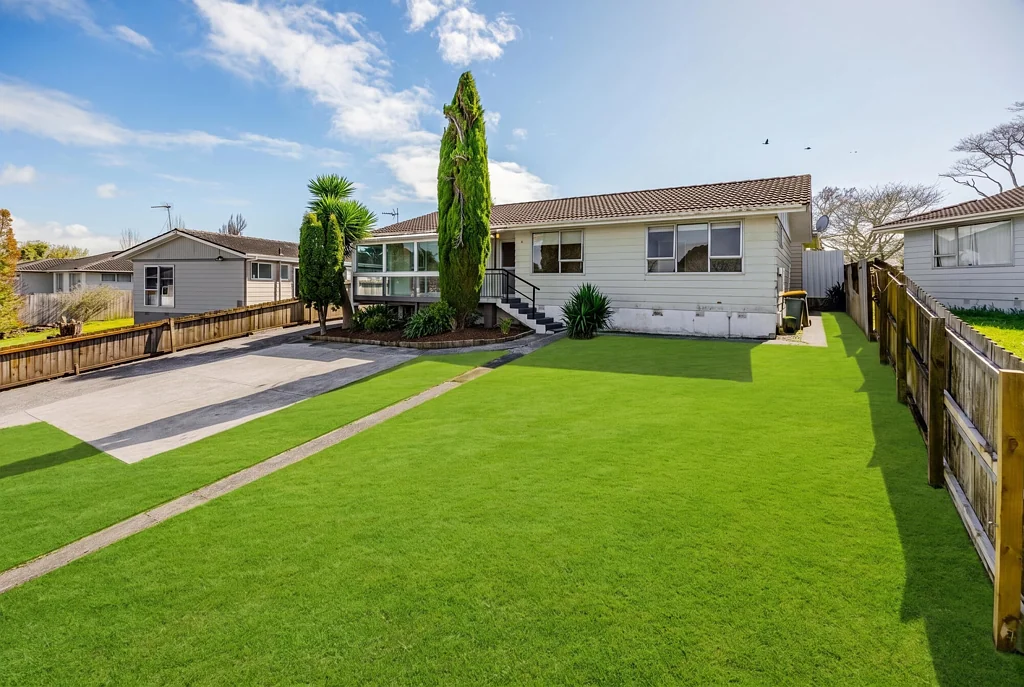 Manurewa 6침실 INVEST. LIVE. DEVELOP. THE CHOICE IS YOURS.