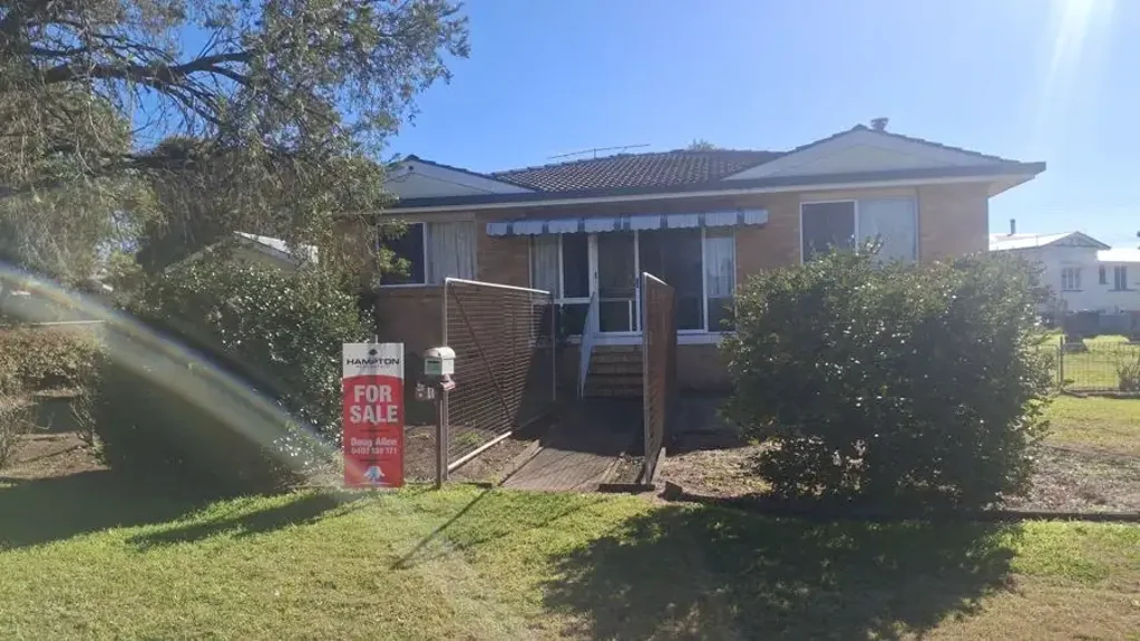 Crows Nest 3ਬੈੱਡਰੂਮ Charming Brick Home in the Heart of Crows Nest