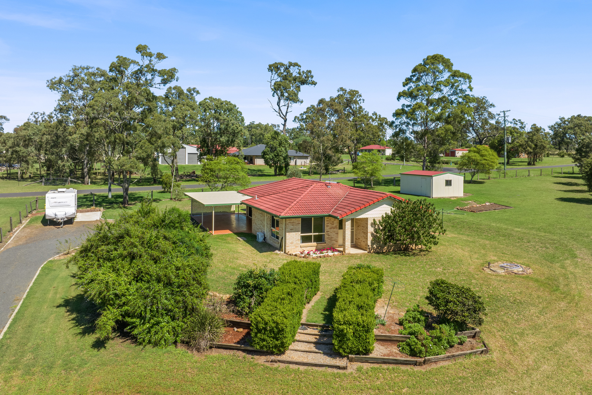 15 KURRAJONG CT, MERINGANDAN WEST QLD 4352, 0房, 0浴, House