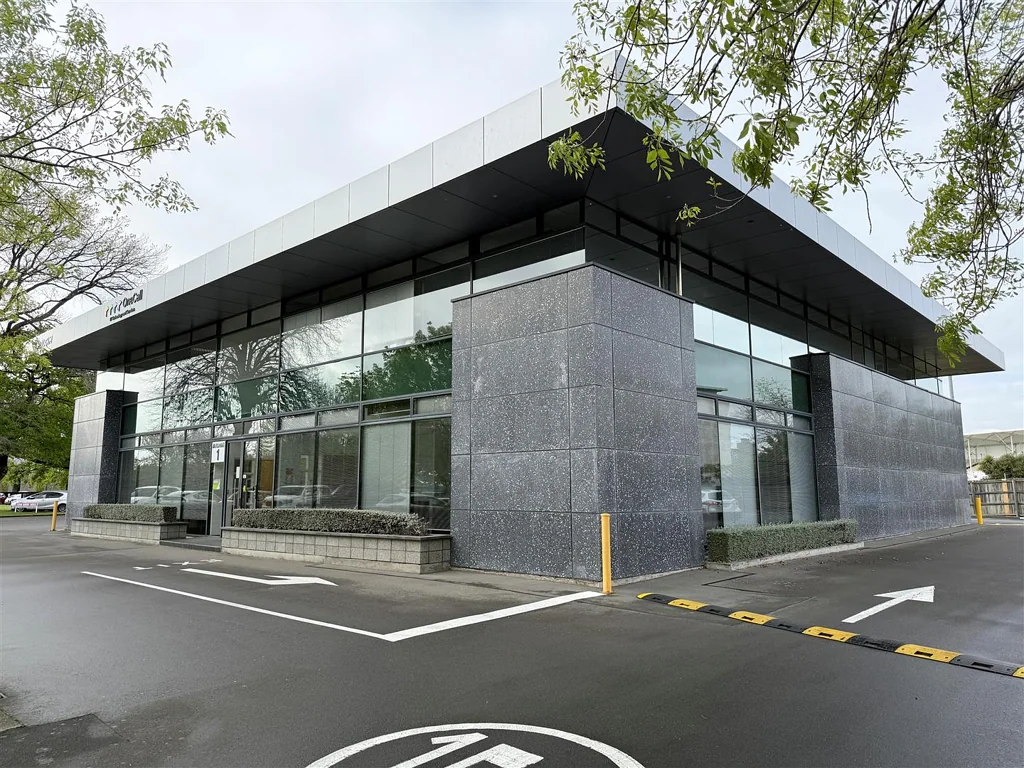 Addington Prime Office Space in High-Profile Business Park