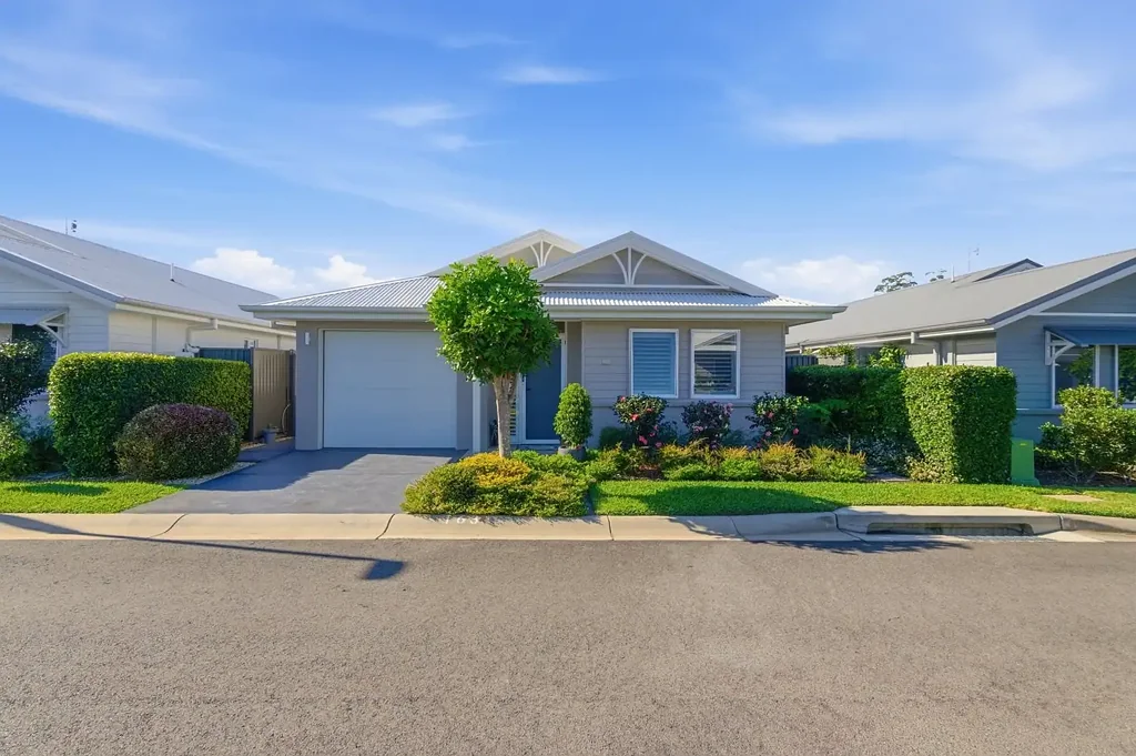 Woolgoolga 2房  Your Own Private Haven!