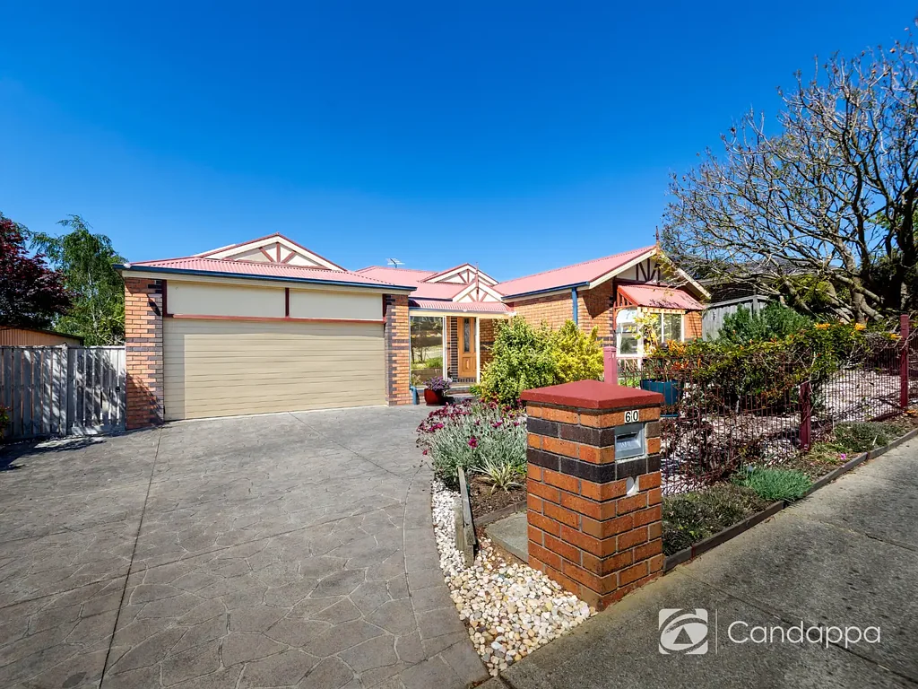 60 Outlook Drive, Drouin, VIC 3818