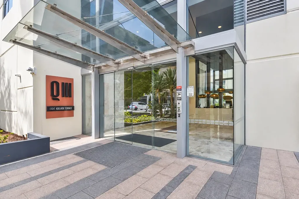 Spacious, Mostly Furnished 3-Bedroom Apartment with Stunning Swan River Views!