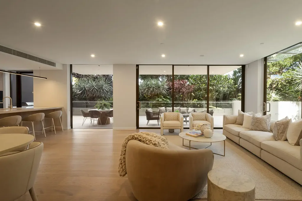 Toowong 3房 河畔悬空庭院 Gaggenau厨房 三车位安全停 泳池品酒室 私密花园奢居 Riverside Luxury and Bespoke Beauty in BANC