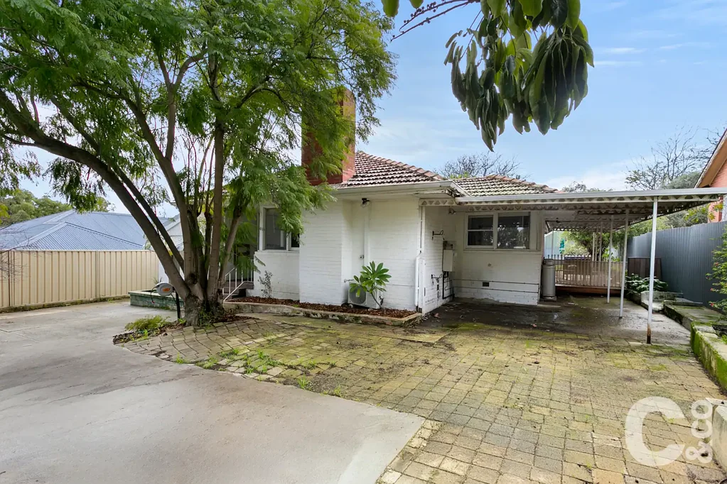 5 Beacham Crescent, Medina, WA 6167
