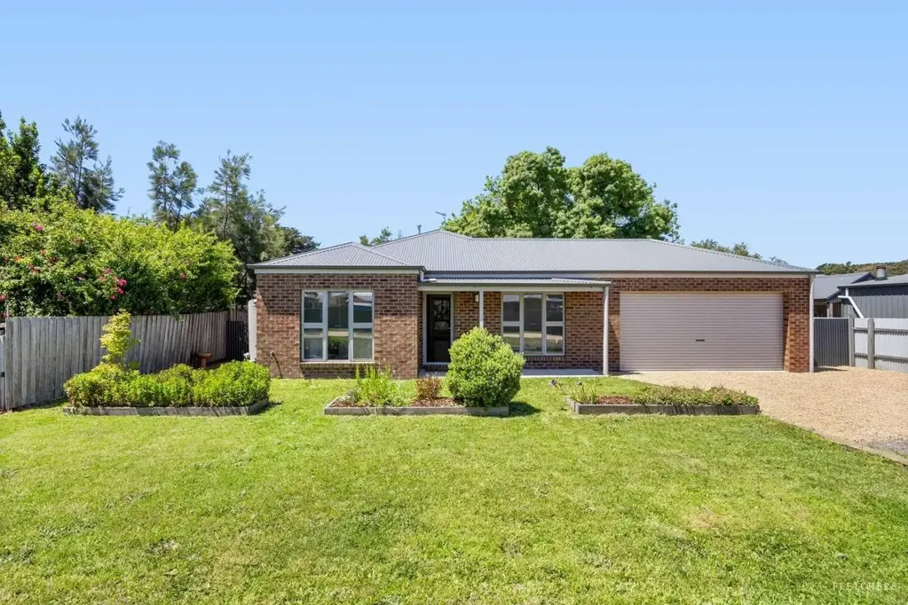 77 Pasco Street, Creswick, VIC 3363