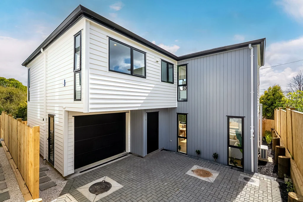 Northcote 4Zimmer Brand-New Freehold Home in the Heart of Northcote