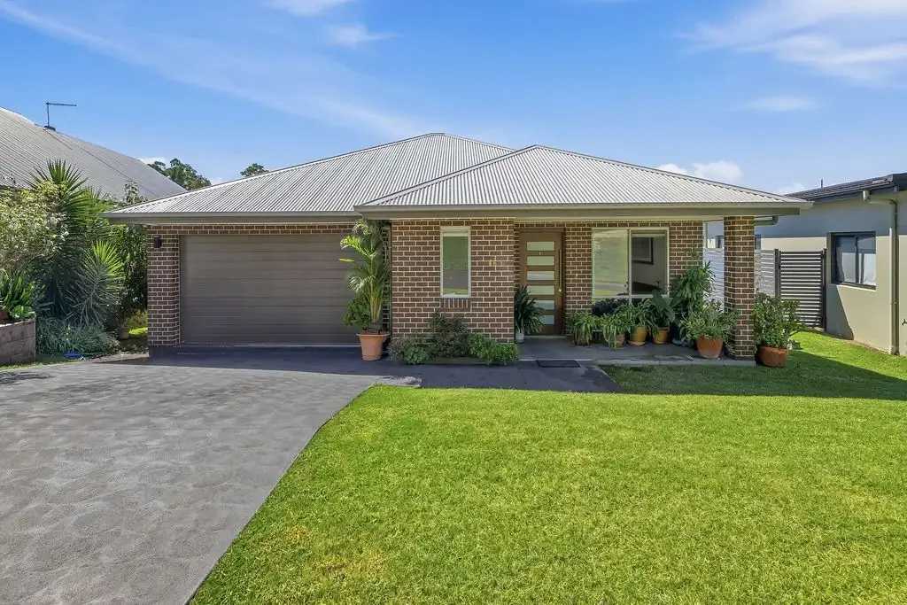 Kurrajong 3 Bedroom "TALLOWOOD COMMUNITY" PEACEFUL OVER 55s LIFESTYLE - OFFERS A MODERN RESIDENCE WITH BRIGHT INTERIORS & EASY-CARE LIVING, ONLY MOMENTS FROM THE VILLAGE.