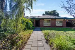 11 Blakiston Court, Paralowie