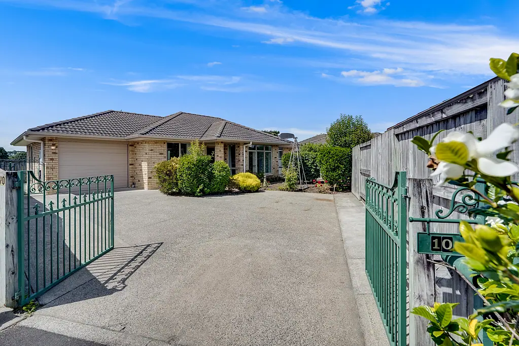 10 Gardenia Close, Melville, Hamilton, Waikato