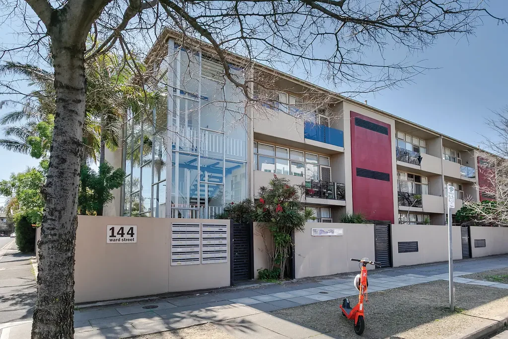 North Adelaide 1બેડરૂમ The Glasshouse | A Valuable Buy & Hold Lifestyle on the CBD's Doorstep