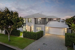 16 Sovereign Place, Bridgeman Downs