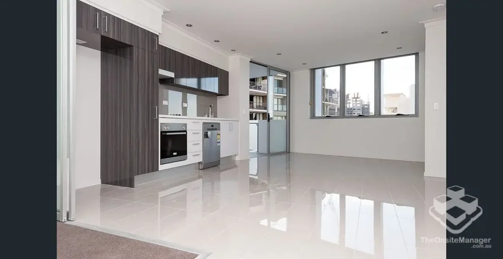 Modern 1-Bedroom & 1 study Apartment in Prime Milton Location