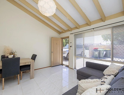 1/90 Woodrow Avenue, Yokine, WA 6060, 2 slaapkamers, 1 badkamers, House