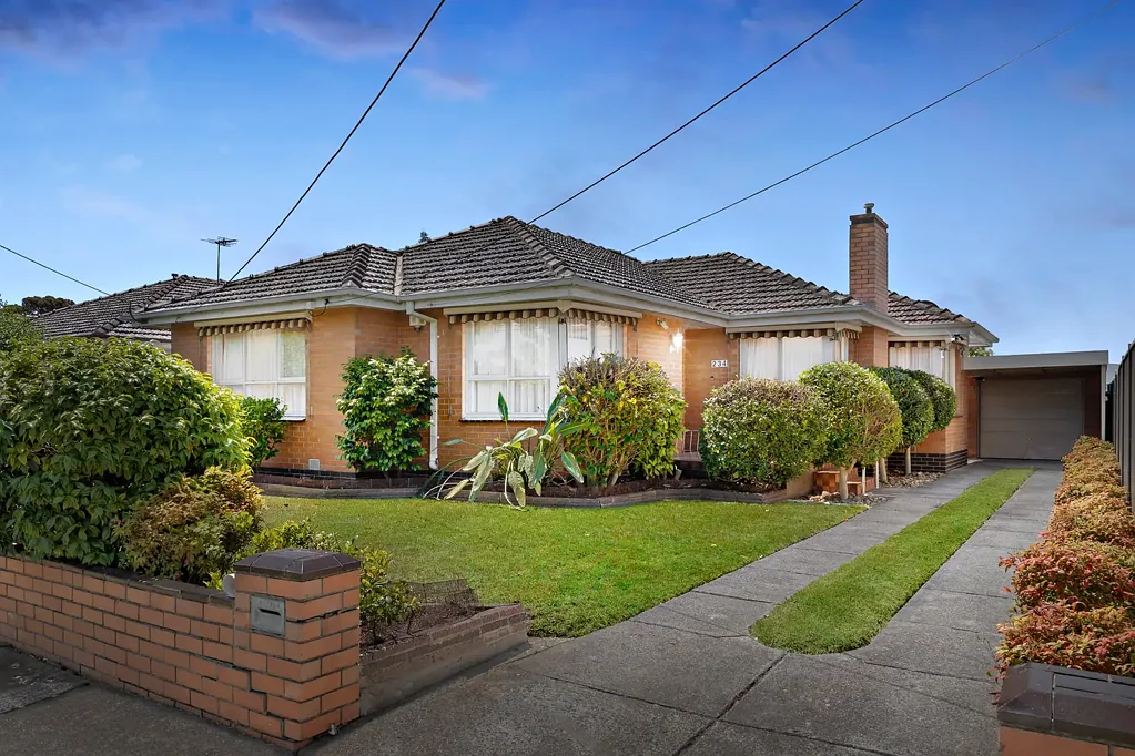 Sunshine West 3Kwarto Scenery, Greenery And Versatility