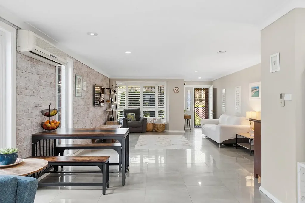 Maryland 3房  Spacious Family Living with Multiple Living Zones & Effortless Entertaining