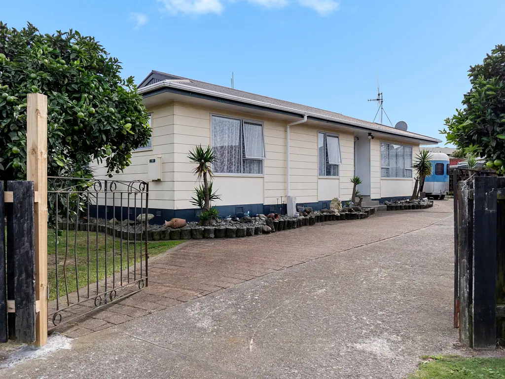 Mount Maunganui 3 Bedroom The smart start