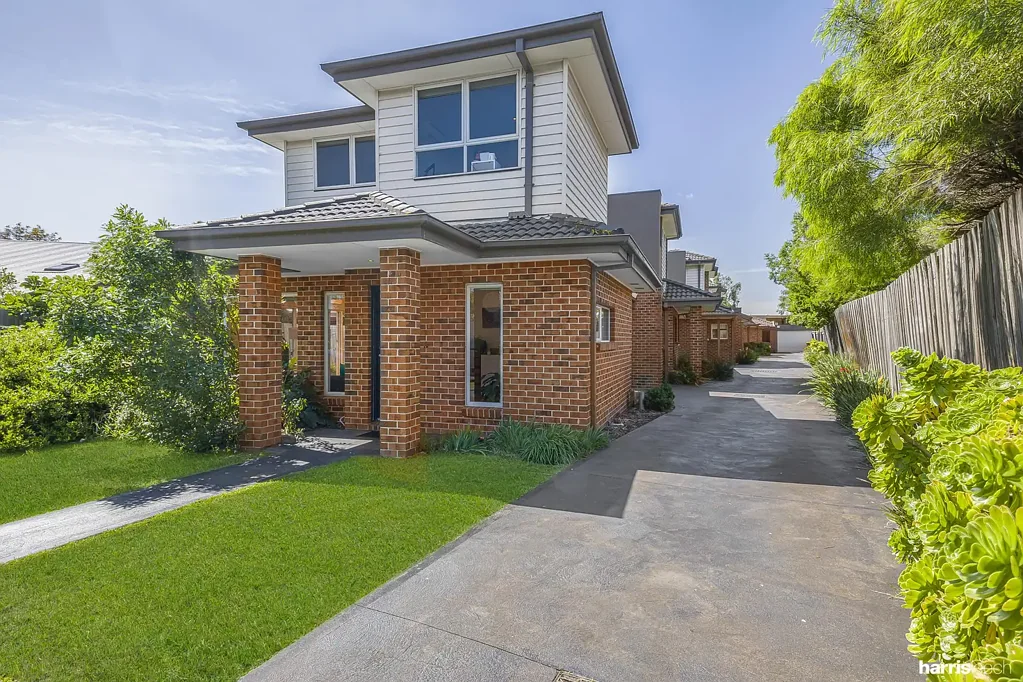 1/2 Warana Court, Glenroy, VIC 3046
