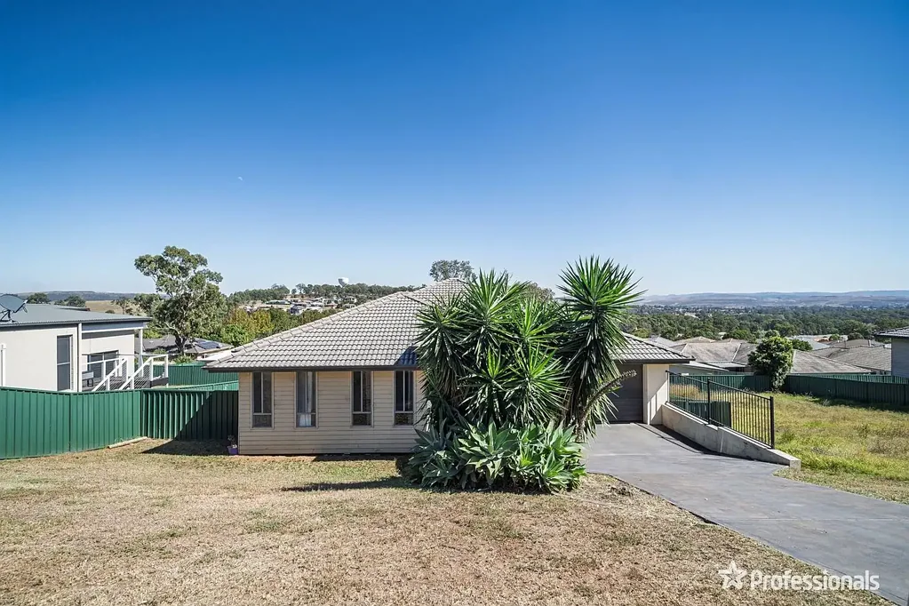 Muswellbrook 4 Bedroom Investing ? Fixed term tenancy in place.