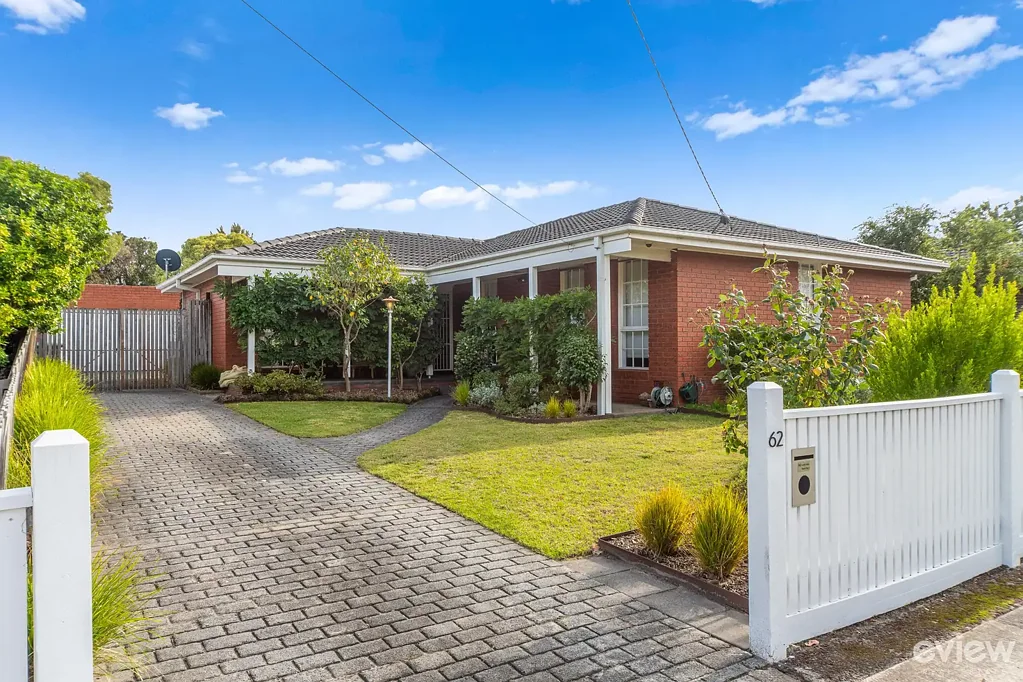 62 Culcairn Drive, Frankston South, VIC 3199