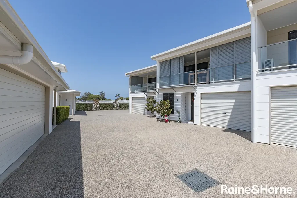 5/130 Miller Street, Bargara, QLD 4670, 2 Bedrooms, 2 Bathrooms, House