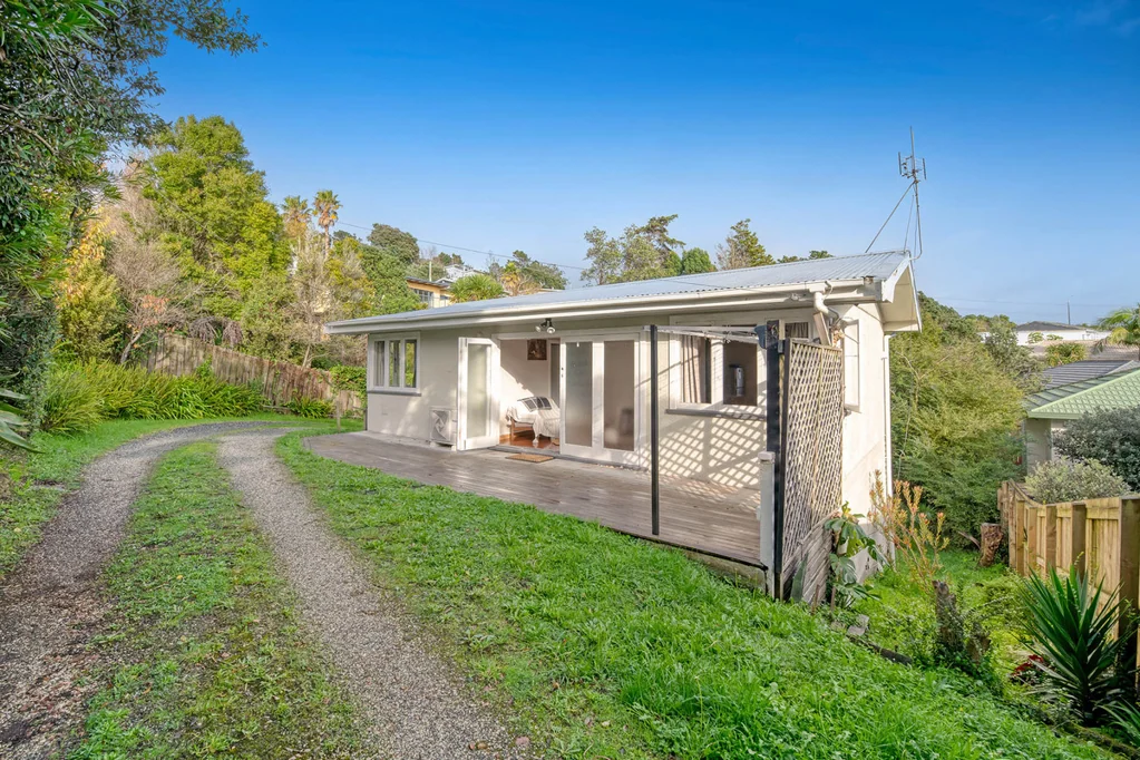14a Ocean View Road, Hatfields Beach, Rodney, Auckland