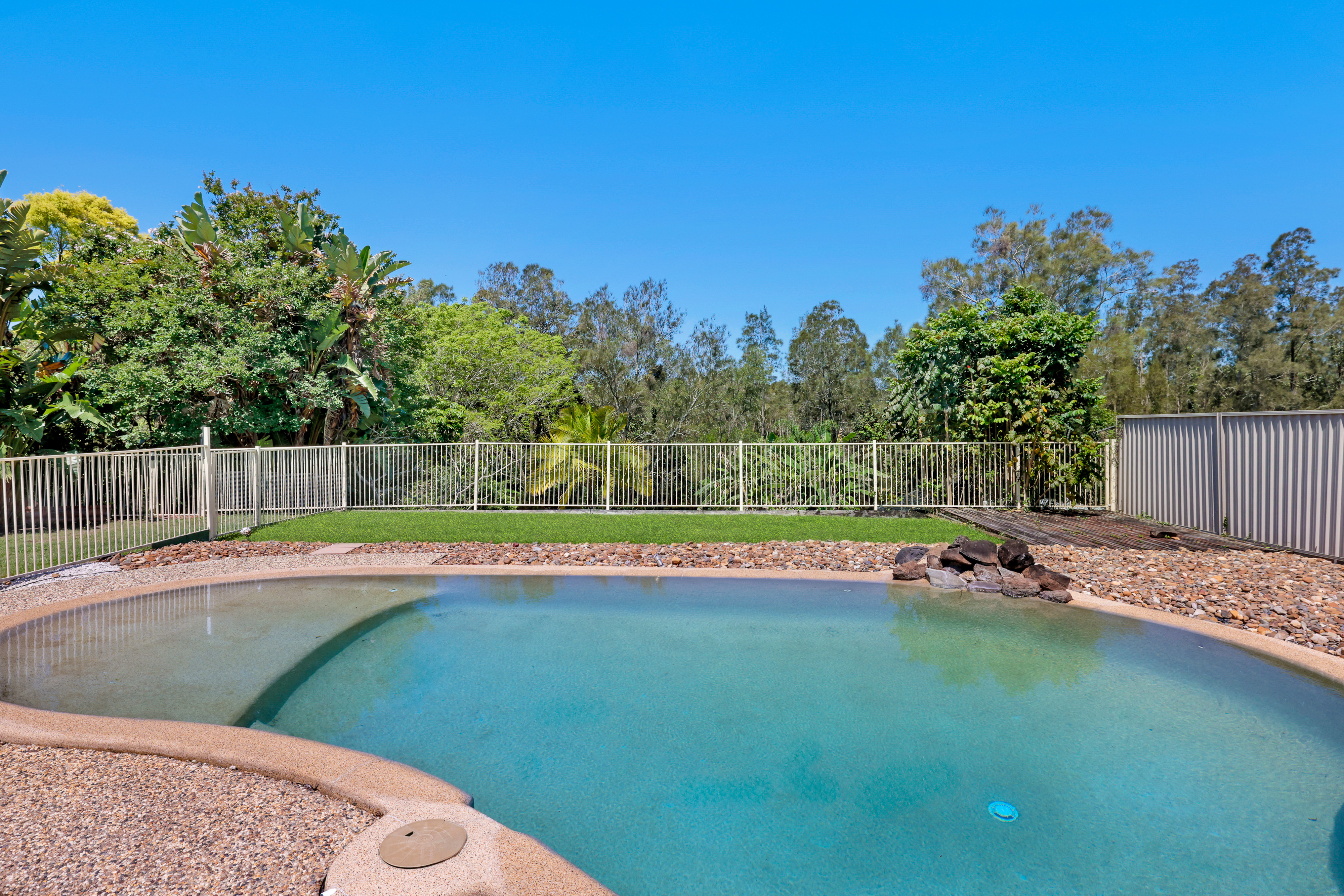 11 ELSEMORE CT, CARRARA QLD 4211, 0 Bedrooms, 0 Bathrooms, House