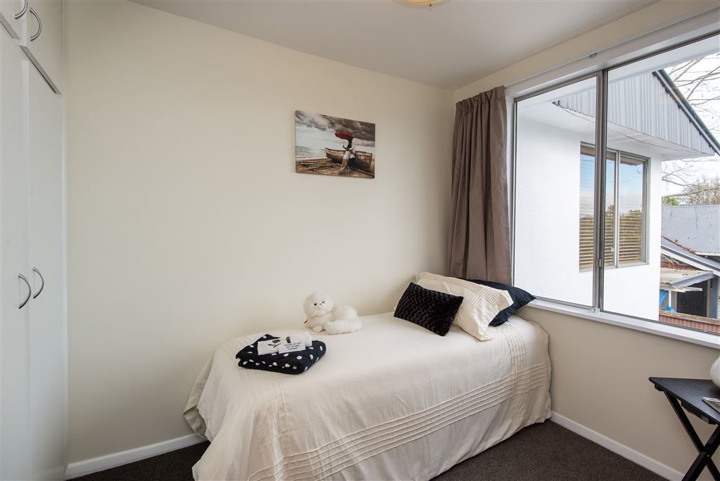 2/70 Alexandra Street, Richmond, Christchurch, 2 phòng ngủ, 1 phòng tắm