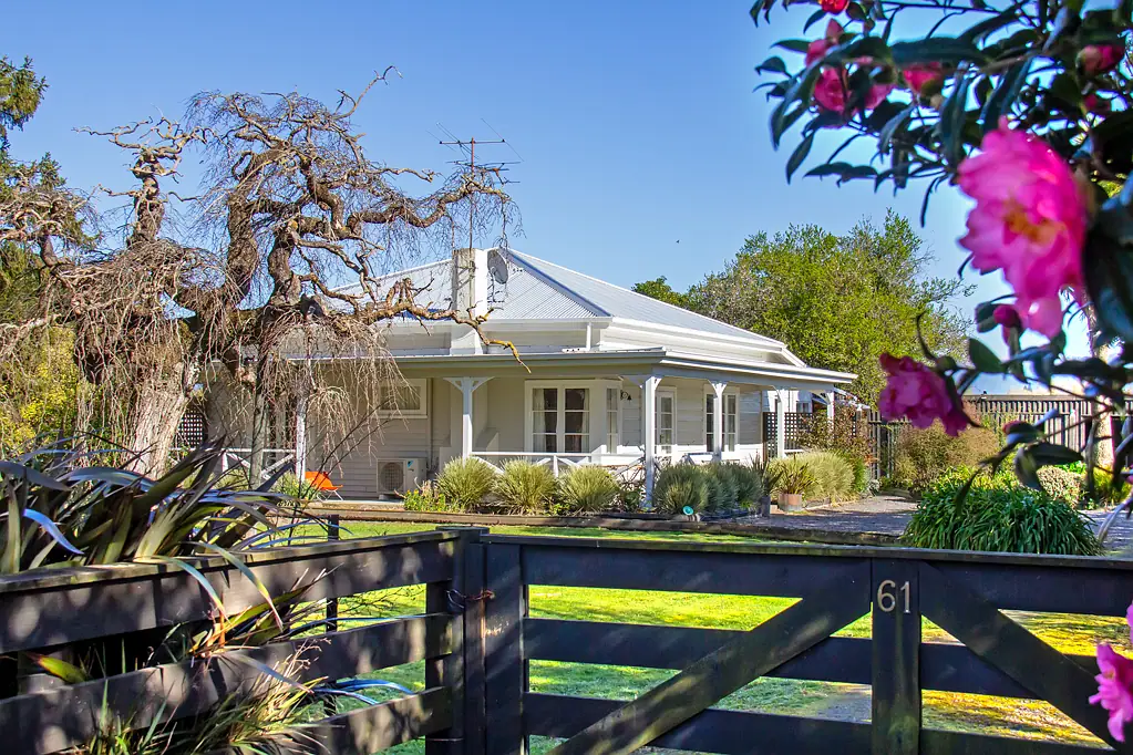 Masterton 3房  Picturesque Charming Lifestyle Close To Town!!