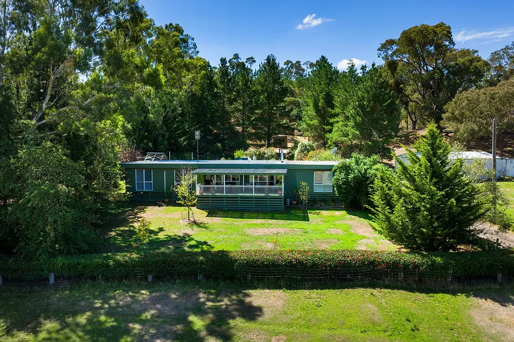 3 Mccay Reservoir Road, Chewton, VIC 3451