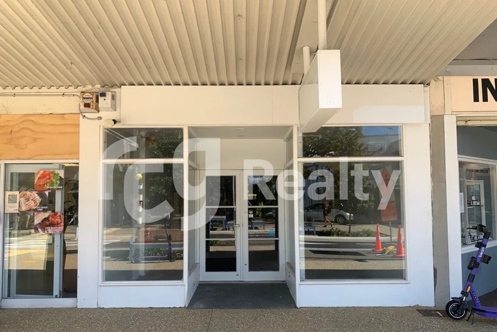Takapuna Affordable Character Retail | 140m2 | Hurstmere Rd