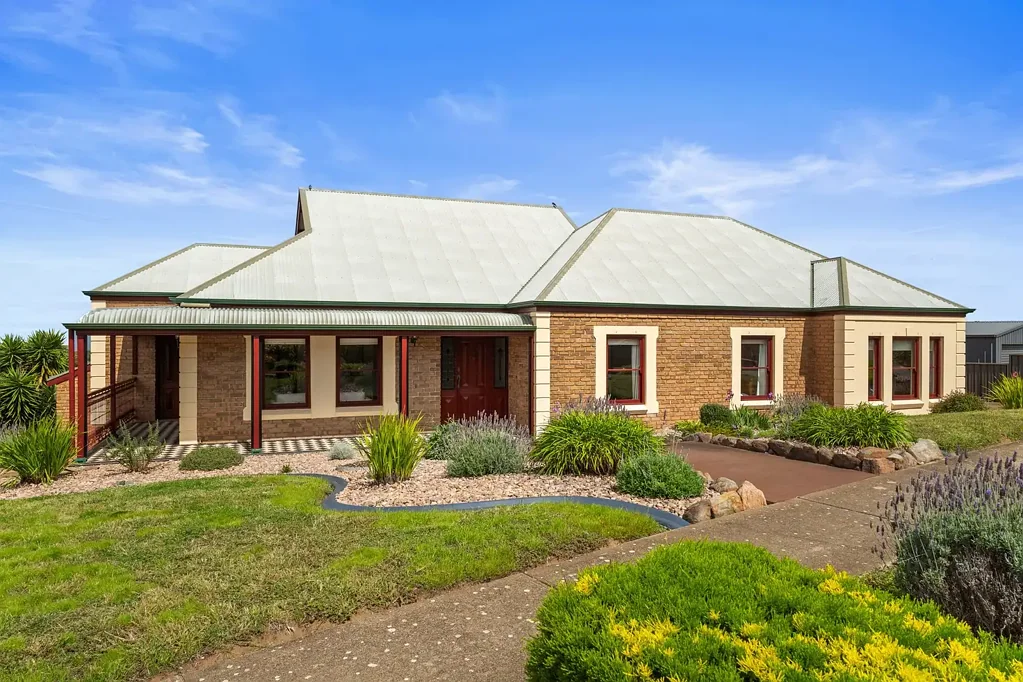 21 Vennachar Drive, Hallett Cove, SA 5158