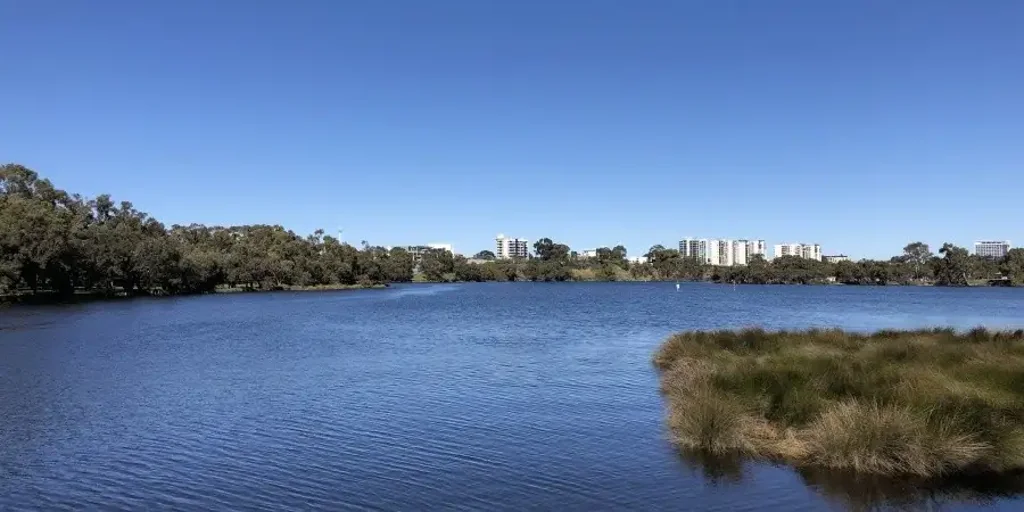 Ascot 3ห้องนอน Outstanding Location – Walk to Ascot Racecourse & Swan River (6km to CBD)