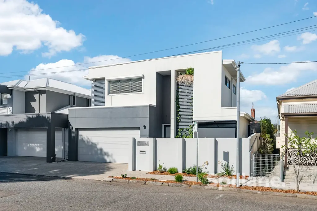 7 Crompton Street, Hamilton, NSW 2303